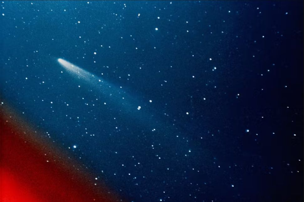 دنباله‌داری که هنوز در راه است سروصدا می‌کند و درخشان‌تر از ستاره‌ها خواهد بود