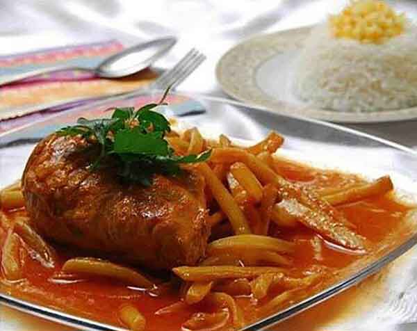 طرز تهیه خورش کنگر با مرغ.  طرز تهیه خورش کنگر با مرغ.