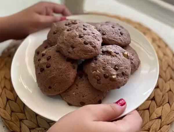 طرز تهیه کوکی های ساده طرز تهیه کوکی های آمریکایی طرز تهیه کوکی های سه ماده ای طرز تهیه کوکی های اسپندی انواع کوکی ها طرز تهیه کوکی های شکلاتی فرانسوی